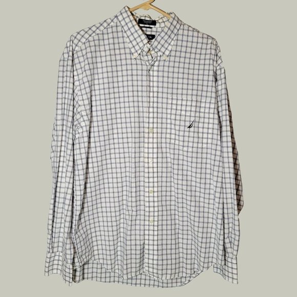 Nautica Mens Button Down Dress Shirt  White Blue Black Check  Long Sleeve Size L - Picture 1 of 4